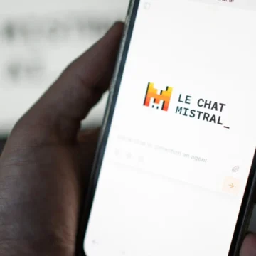 French AI startup Mistral AI breaks records with Le Chat