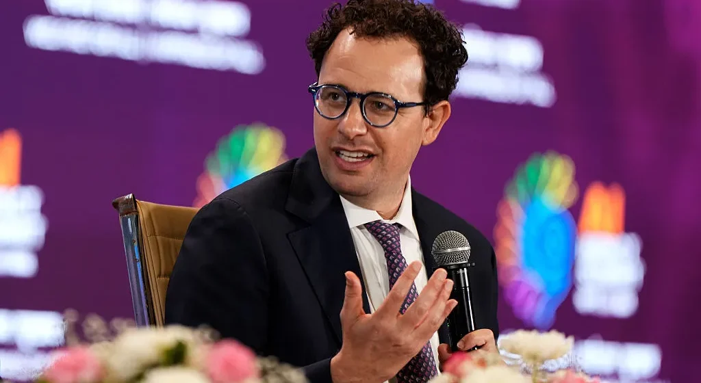 Anthropic CEO Dario Amodei Outlines Three-Step Plan to ‘Pace the Frontier’ of AI Development