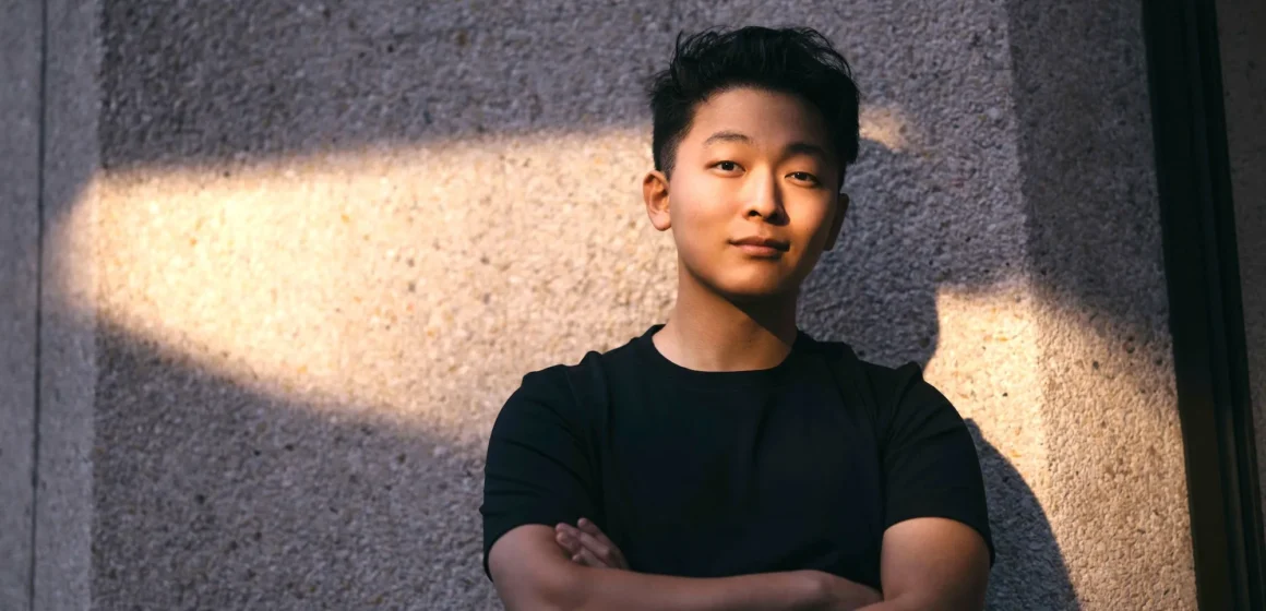 Silicon Valley AI Prodigy Launches Underdog, a Privacy-First Rival to Instinct and Muse